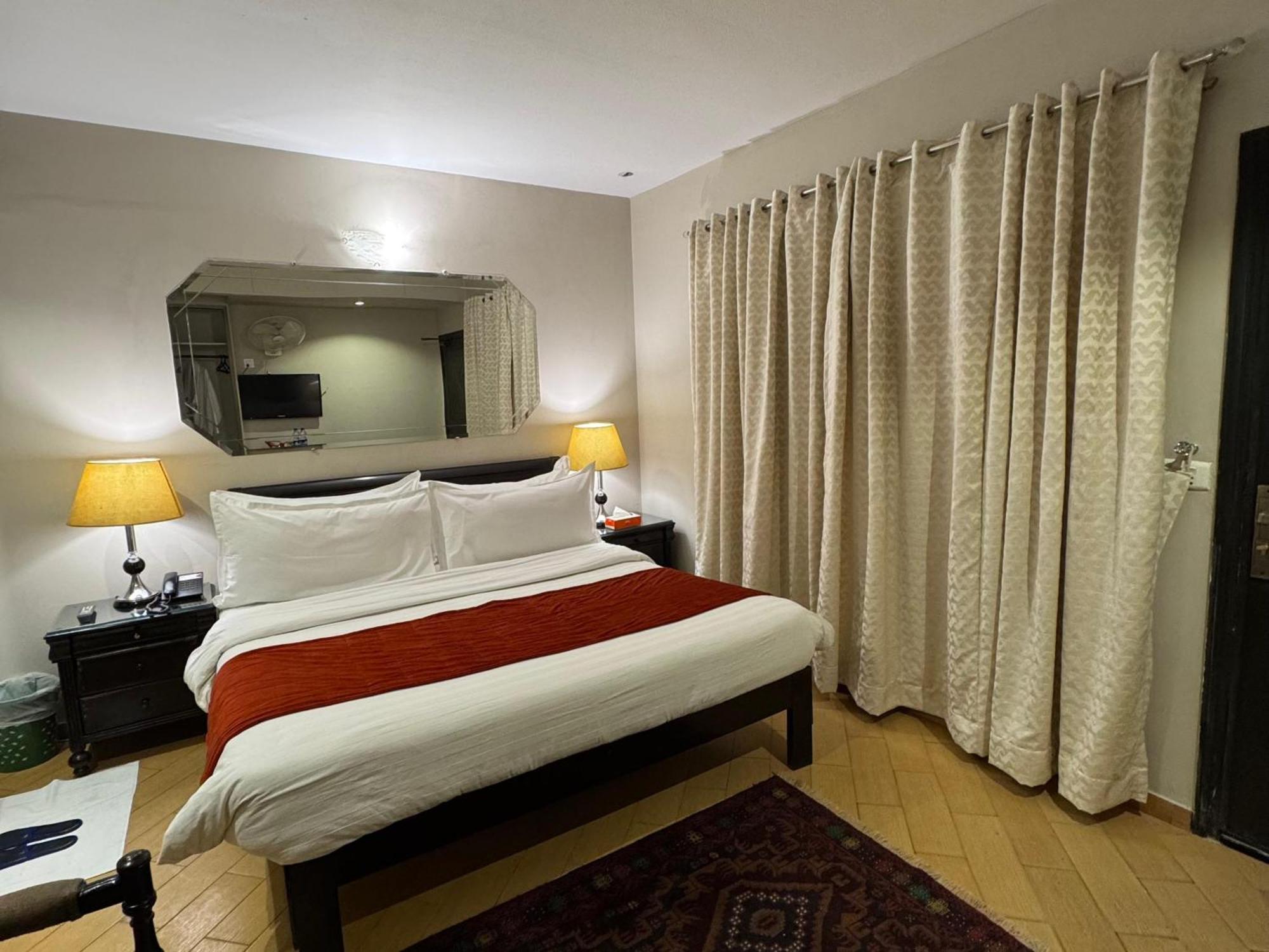 Maisonette Firhill Villas Murree Esterno foto