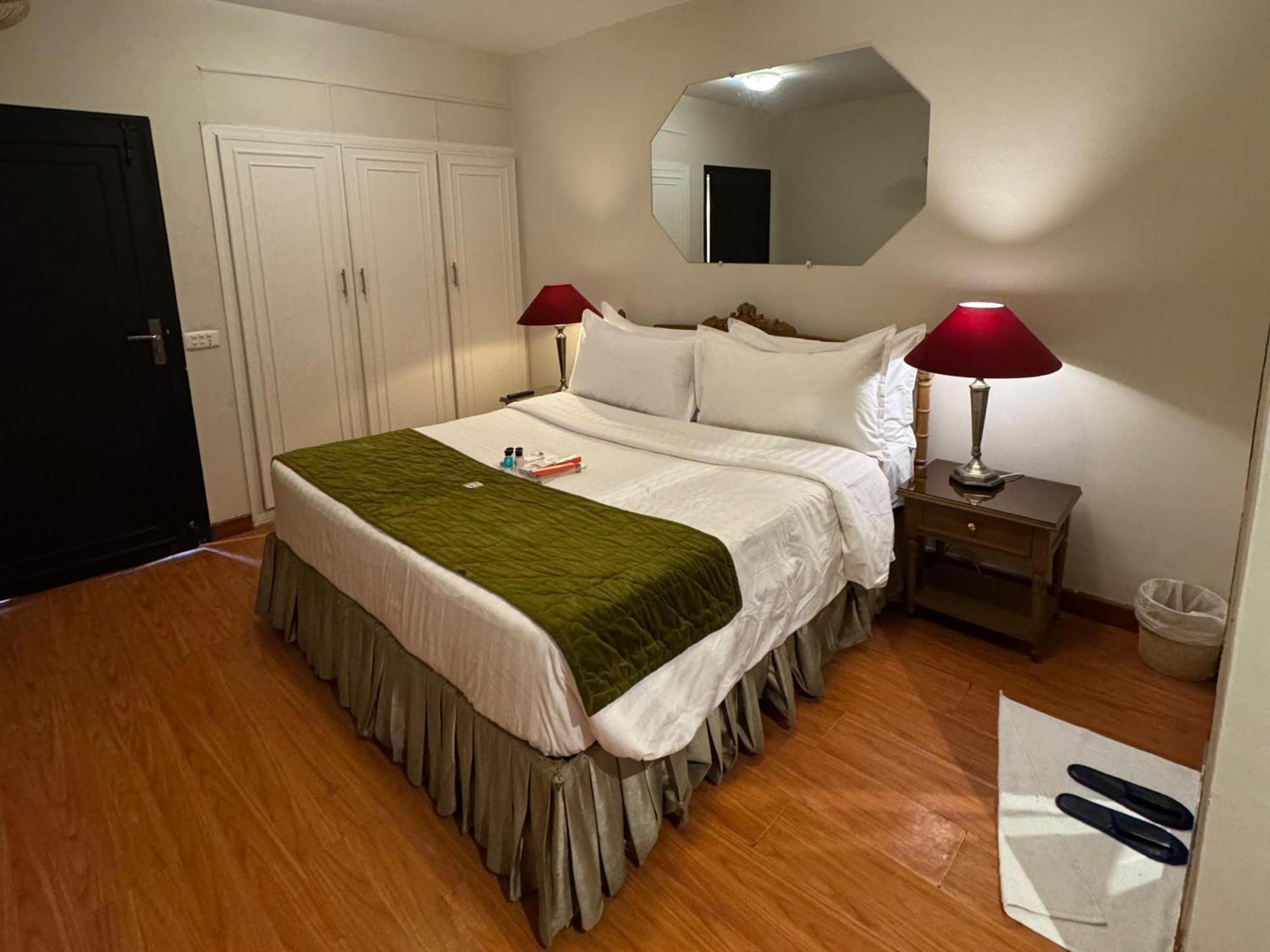Maisonette Firhill Villas Murree Esterno foto