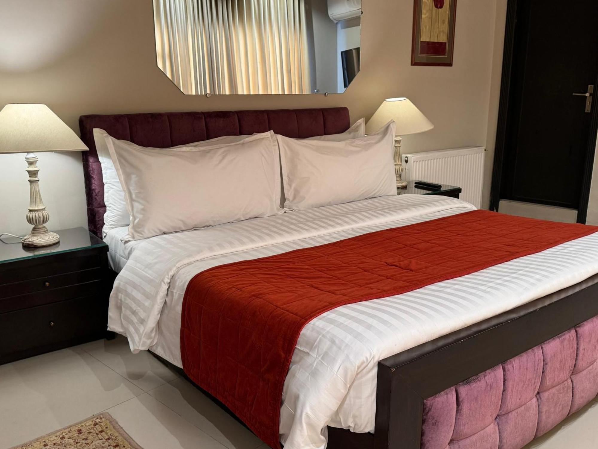 Maisonette Firhill Villas Murree Esterno foto